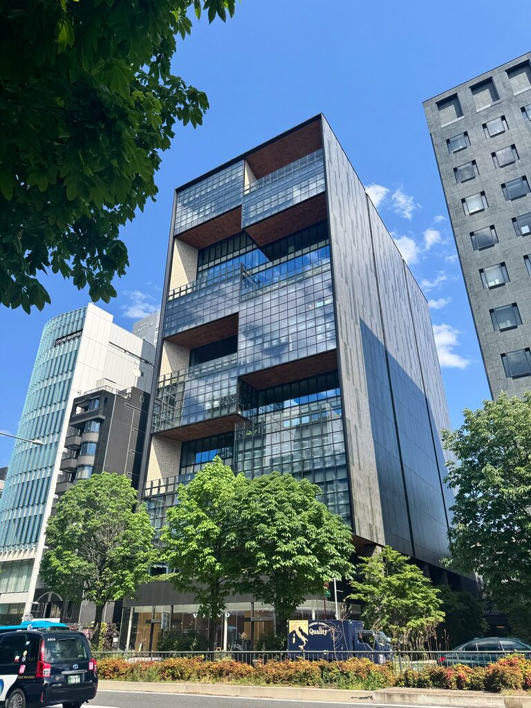3rd MINAMI AOYAMA