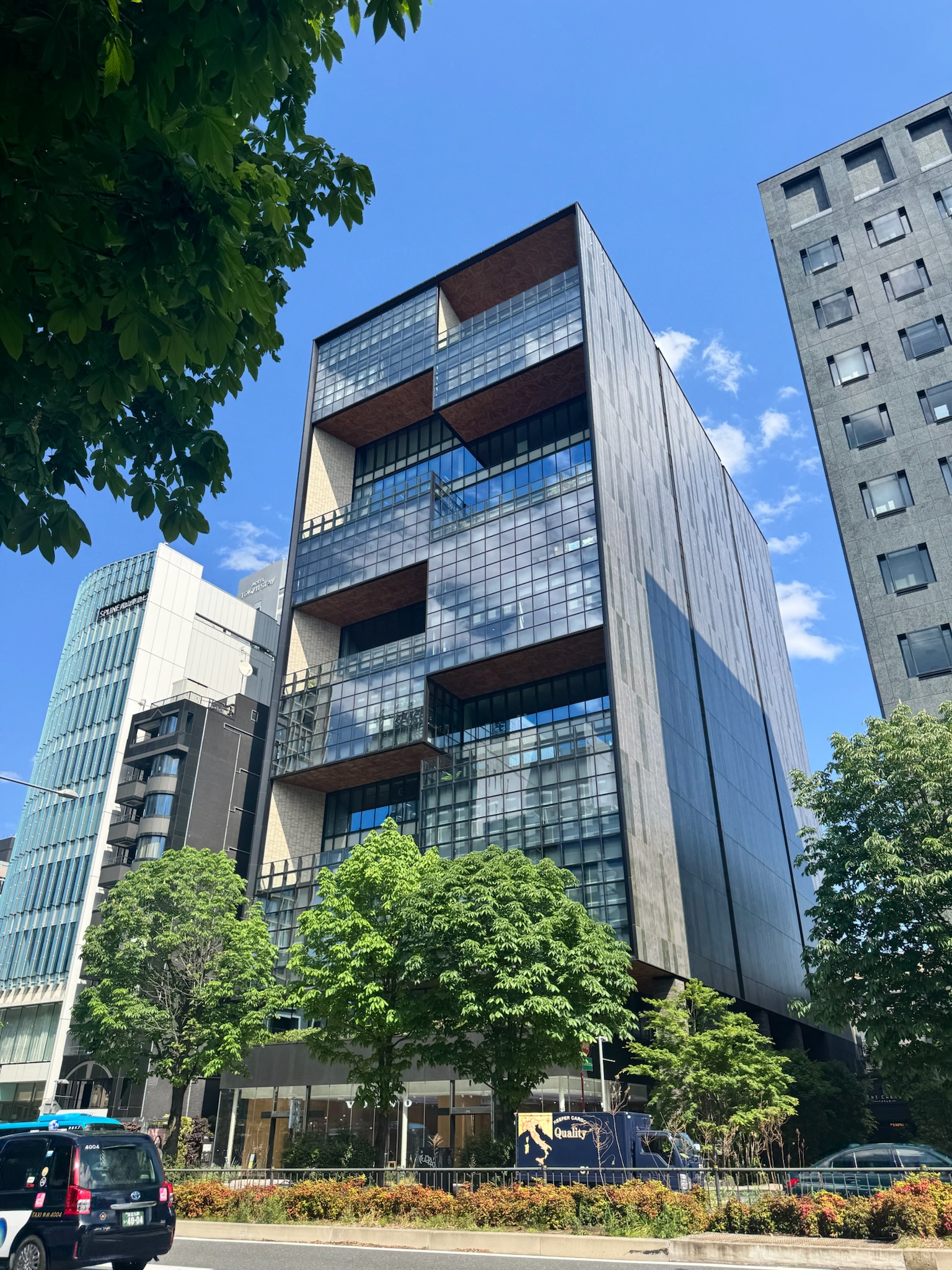 3rd MINAMI AOYAMA