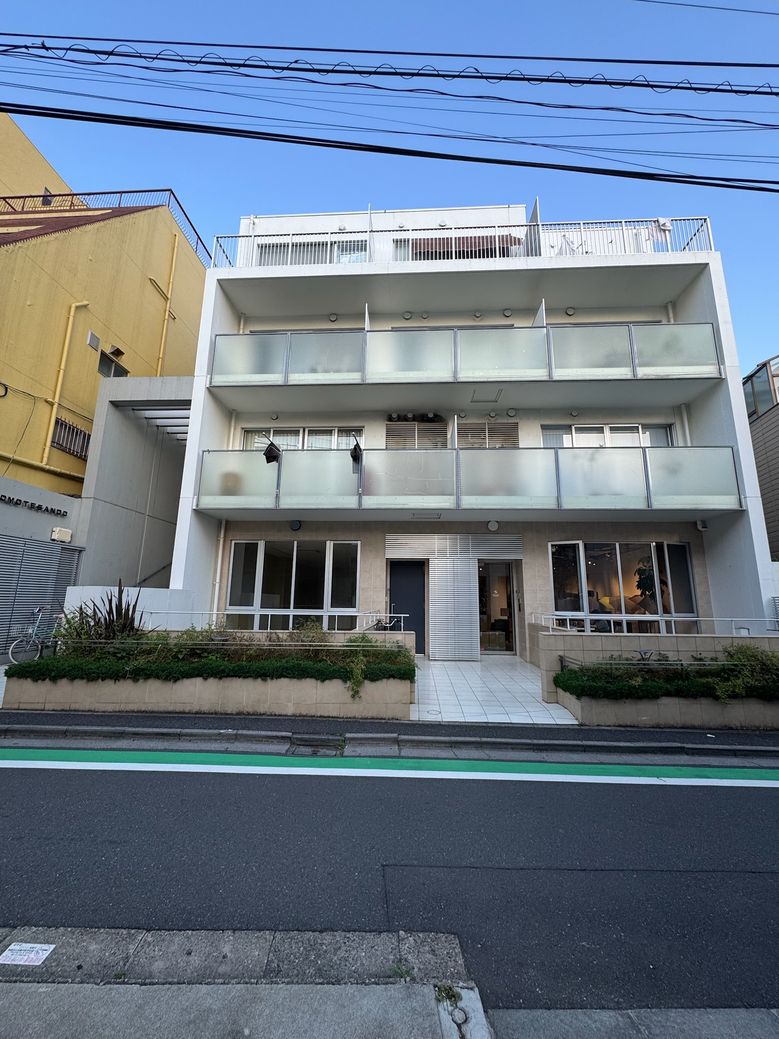 CREST表参道ビル
