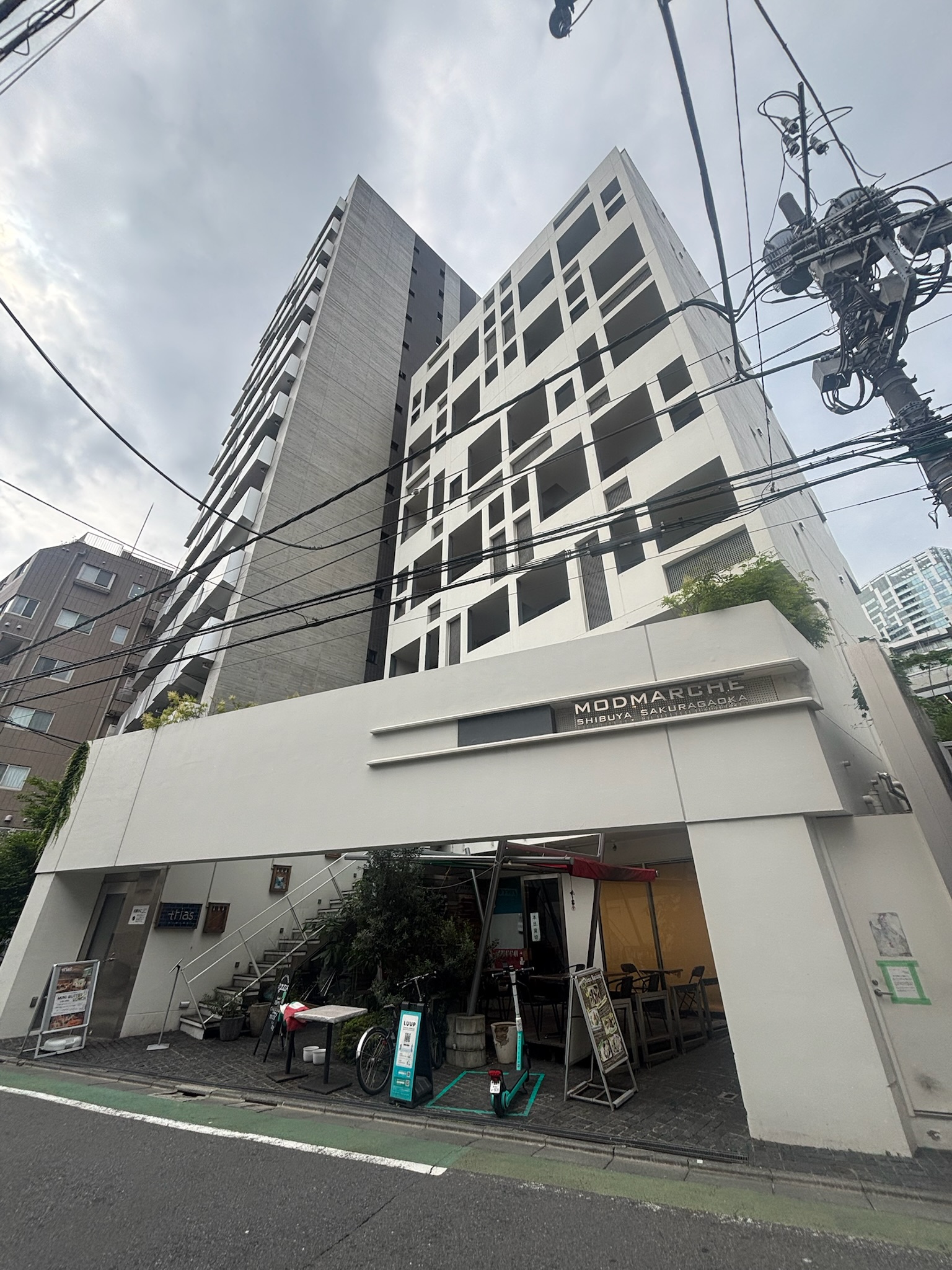 モドマルシェ渋谷桜丘