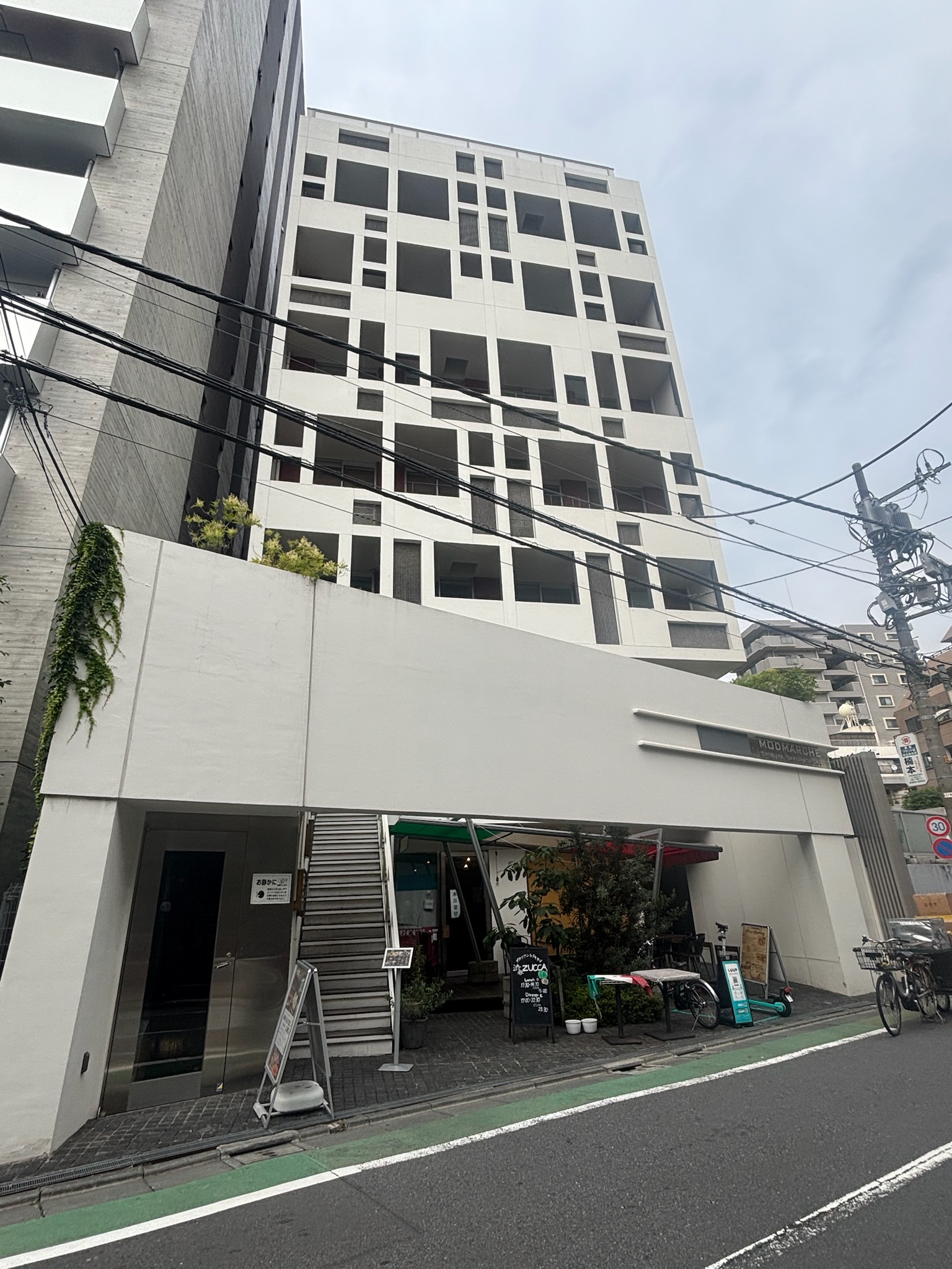 モドマルシェ渋谷桜丘