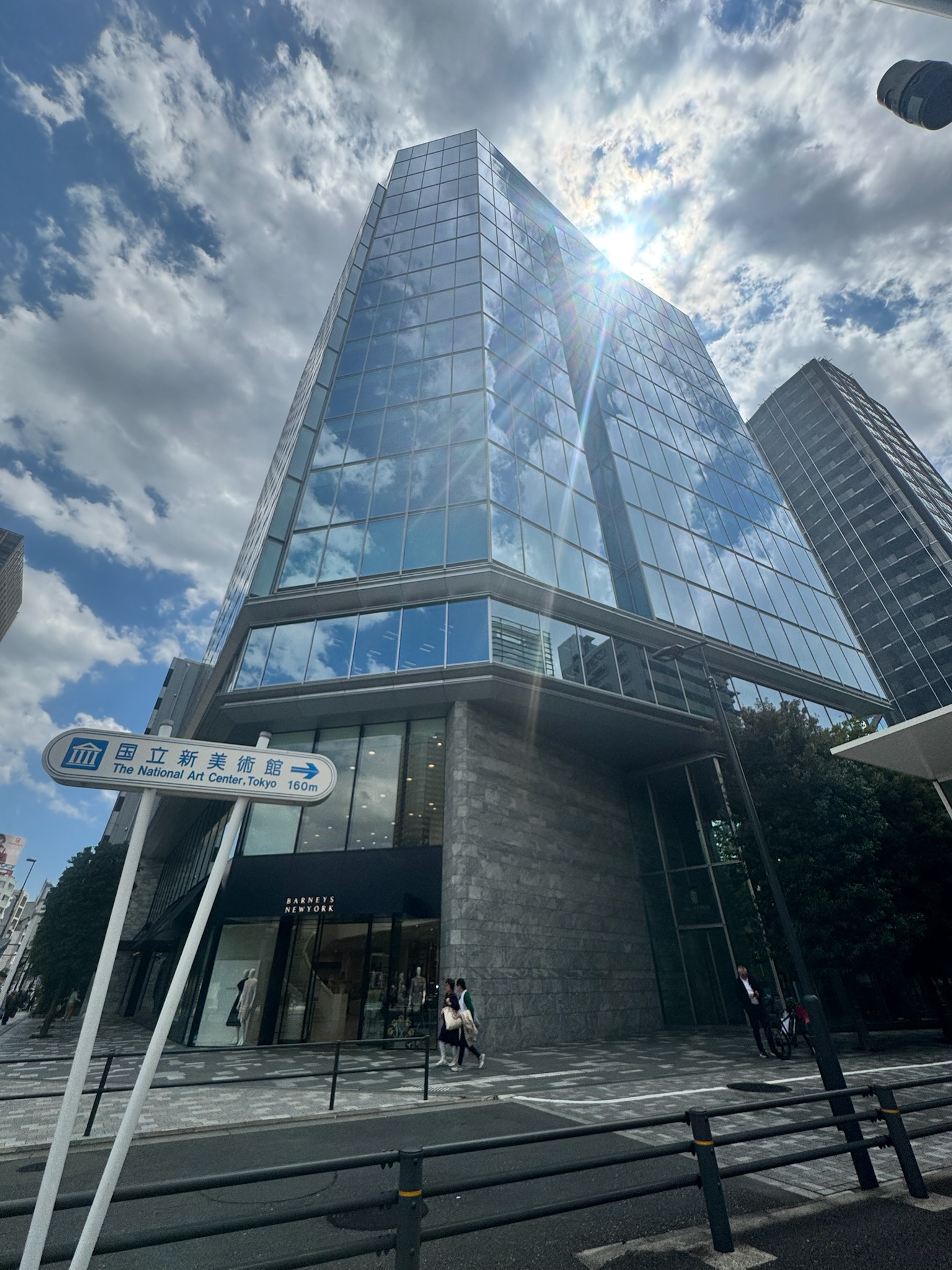 TRI-SEVEN ROPPONGI