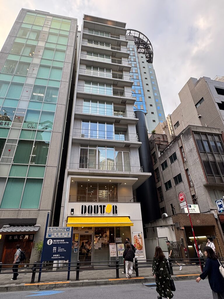 TGA AKASAKA