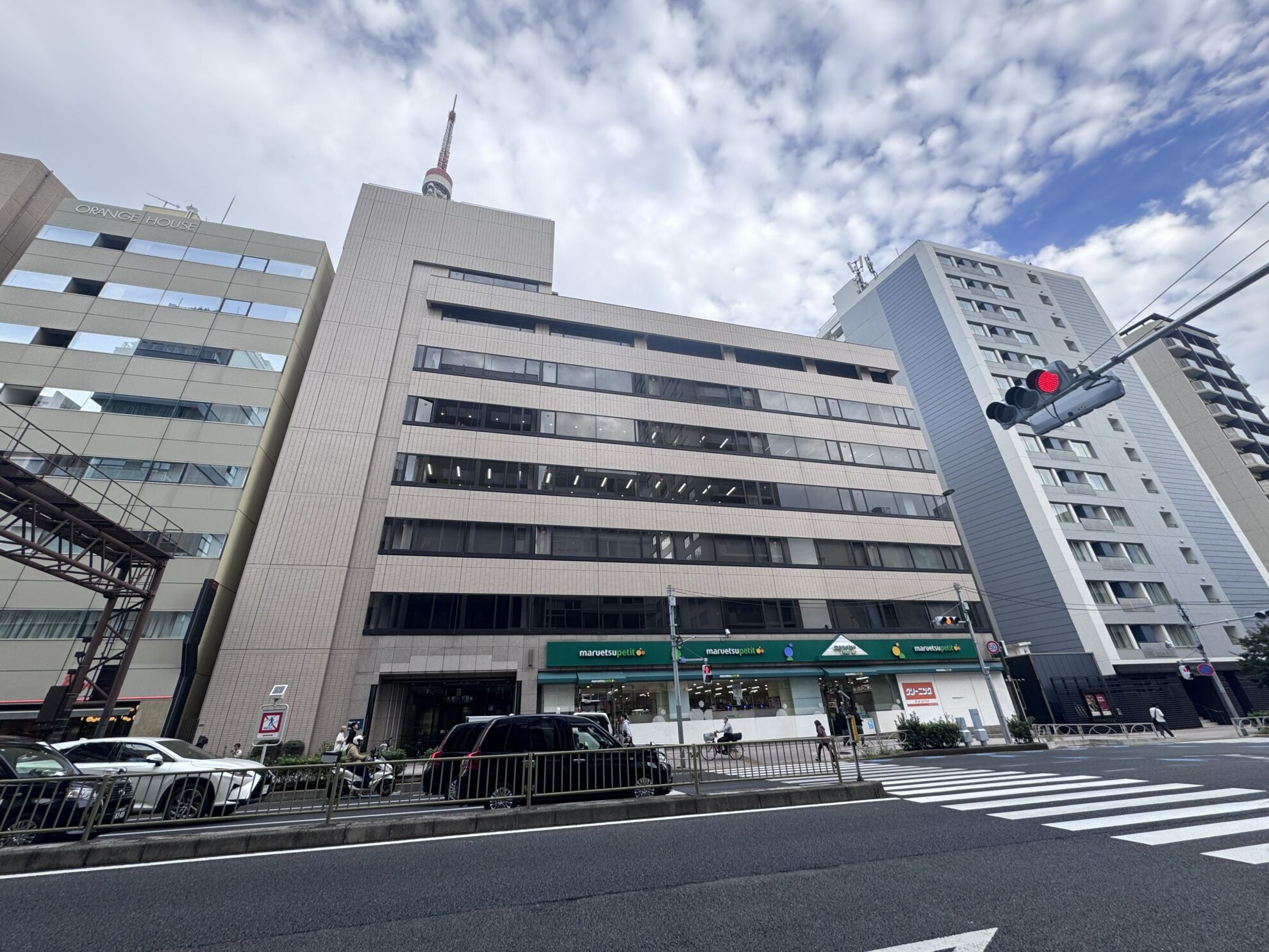 東麻布一丁目ビル